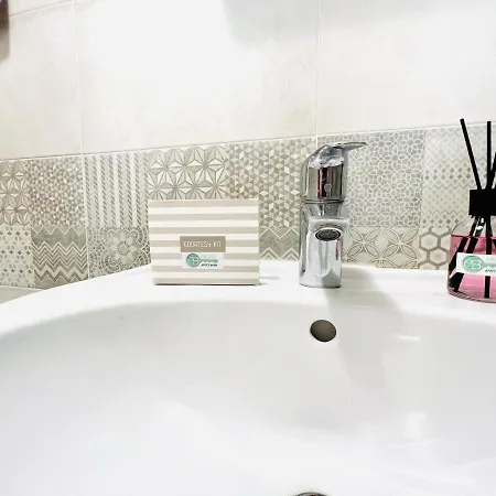 {suite Riva} ✩✩✩✩✩ Seaside Abitare Snc * Riva Ligure